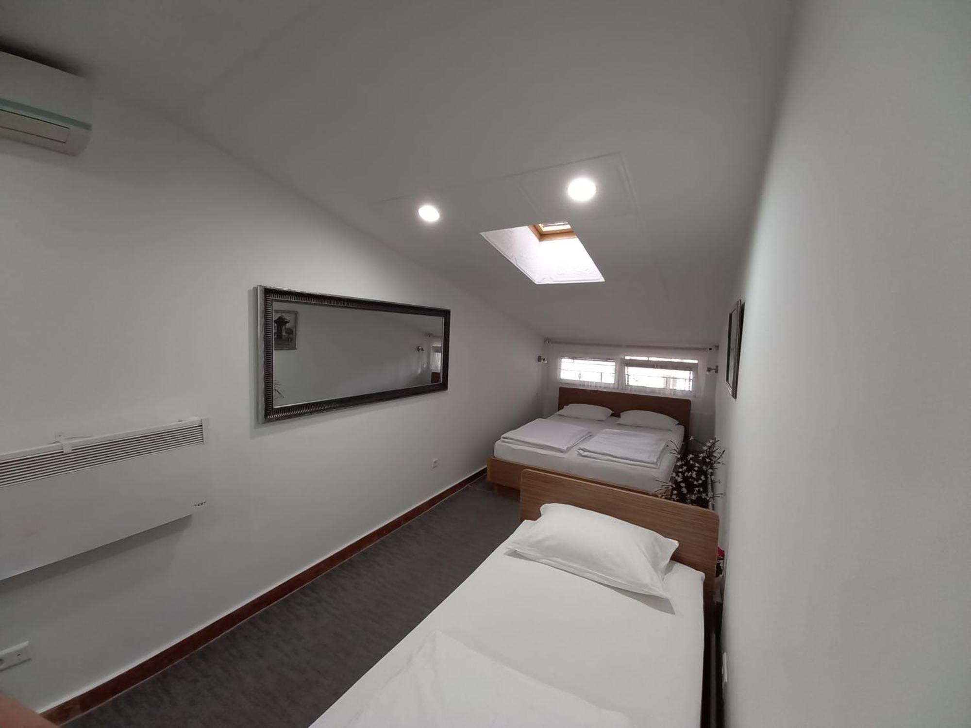 Prenociste Zan Hotell Sarajevo Rom bilde